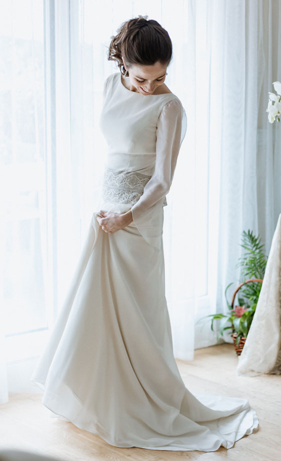 Vestido de novia completo en el interior